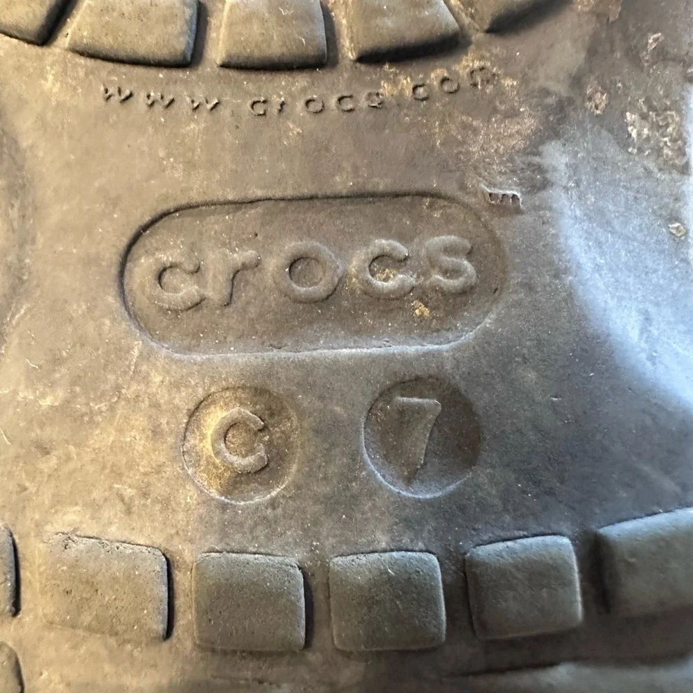 CROCS Kids size 7 with removable jibbitz